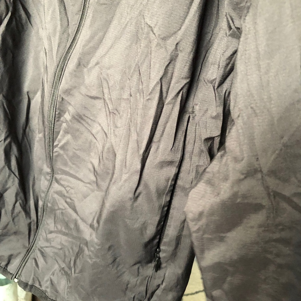 EUC Uniqlo Women's Pocketable Parka Size Large - Picture 10 of 11